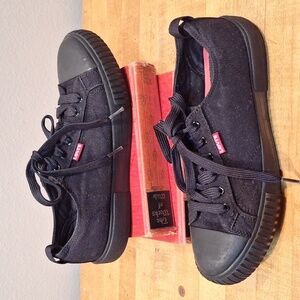 Levis Black Canvas‎ Skater Shoe Rubber Toe Lace Up Wom Sz 8 Mens 6.5 Sneakers